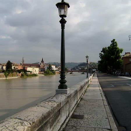 Porta Vittoria Apartment Verona Ngoại thất bức ảnh