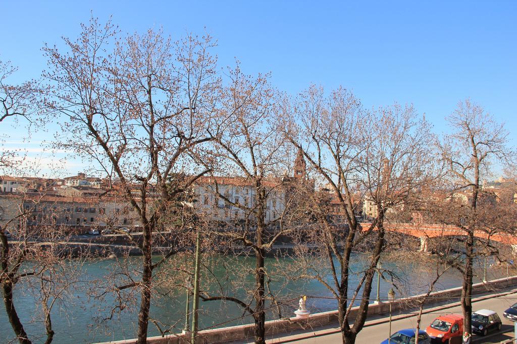 Porta Vittoria Apartment Verona Phòng bức ảnh